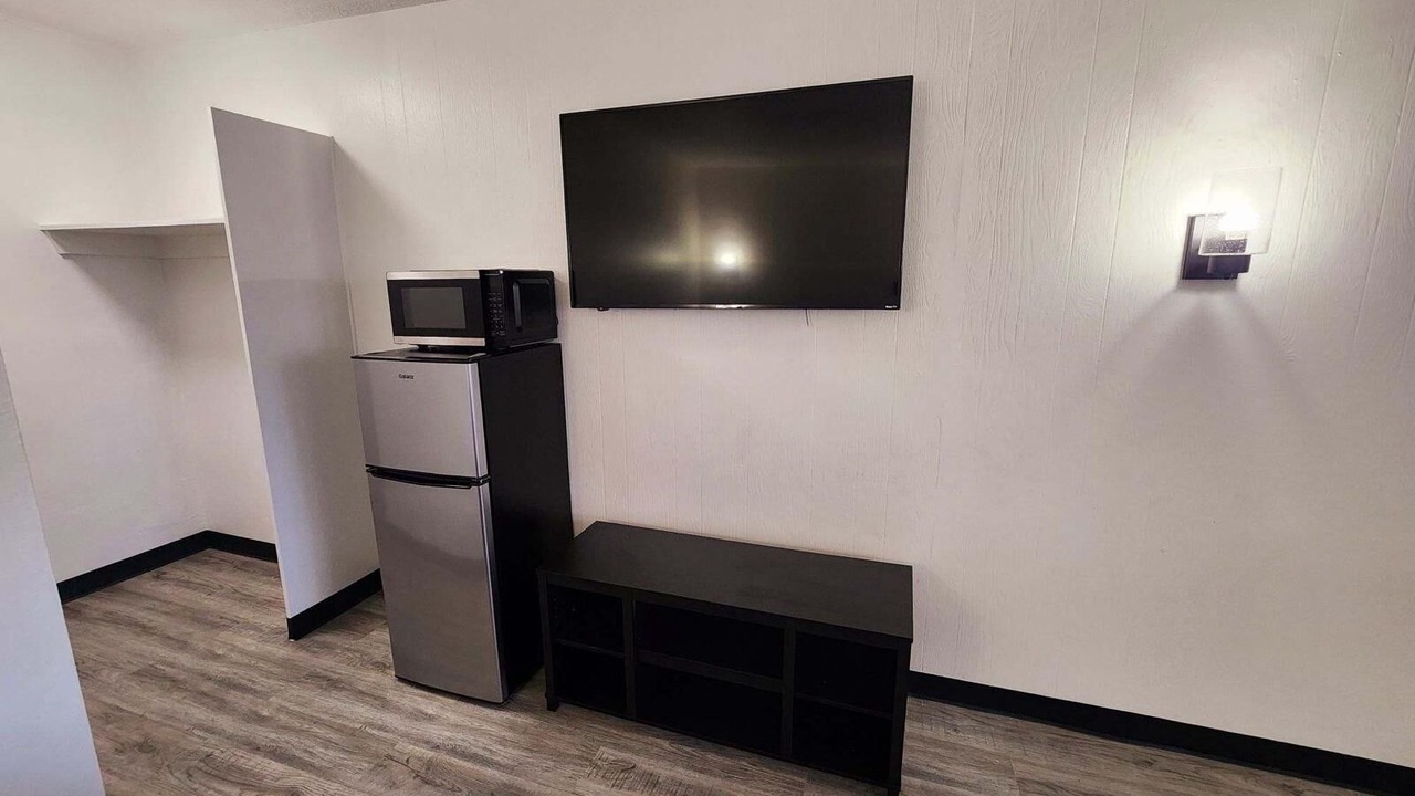Photo of Bedroom in Salina