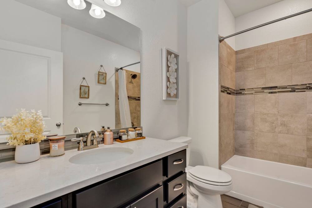 Photo of Bathroom in Centerra