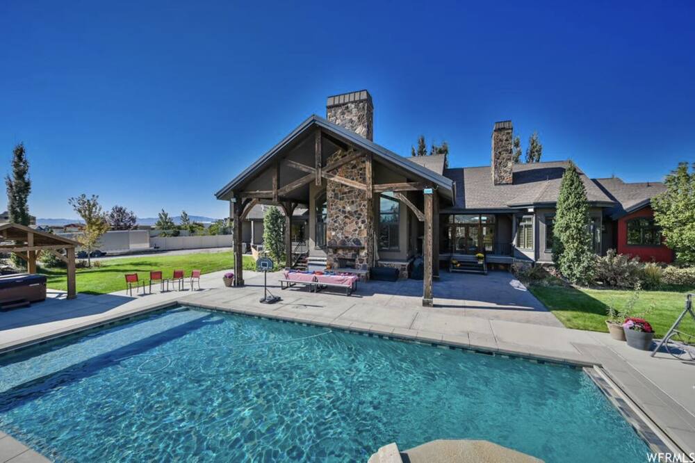 Photo of Outdoor in Farmington