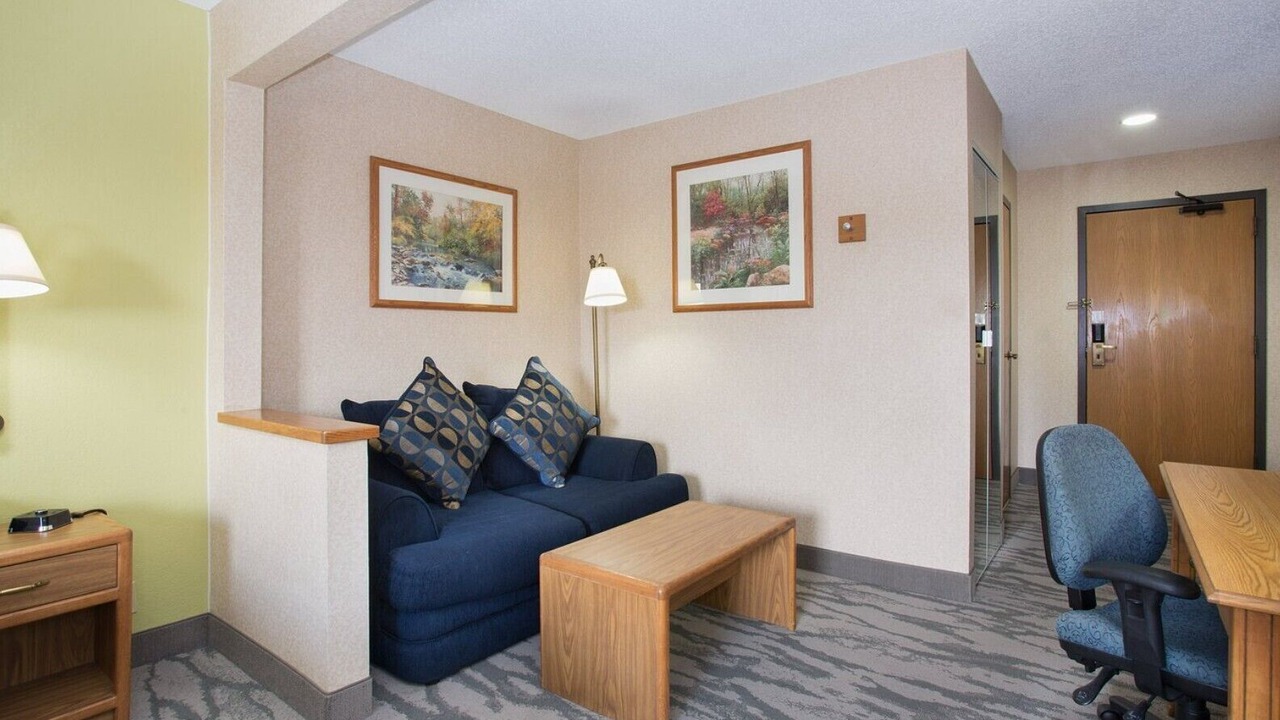 Photo of Livingroom in Thornton