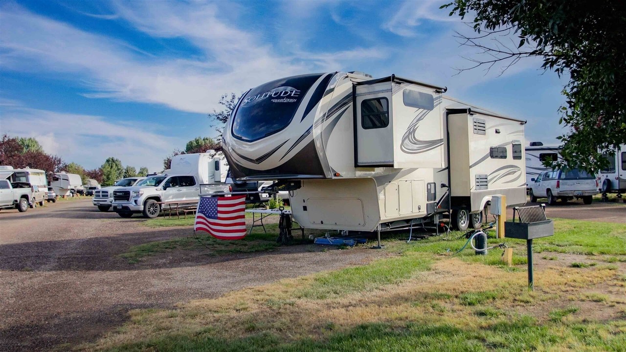 Photo of Others in Laramie