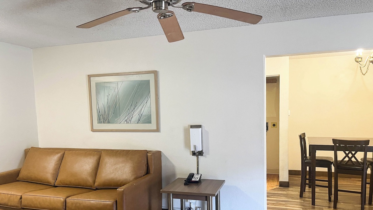 Photo of Bedroom in Aurora