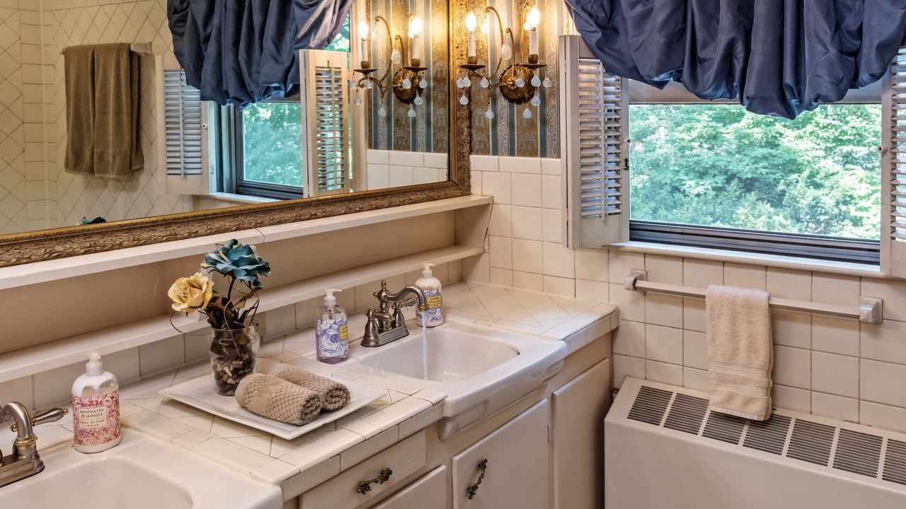 Photo of Bathroom in Independence