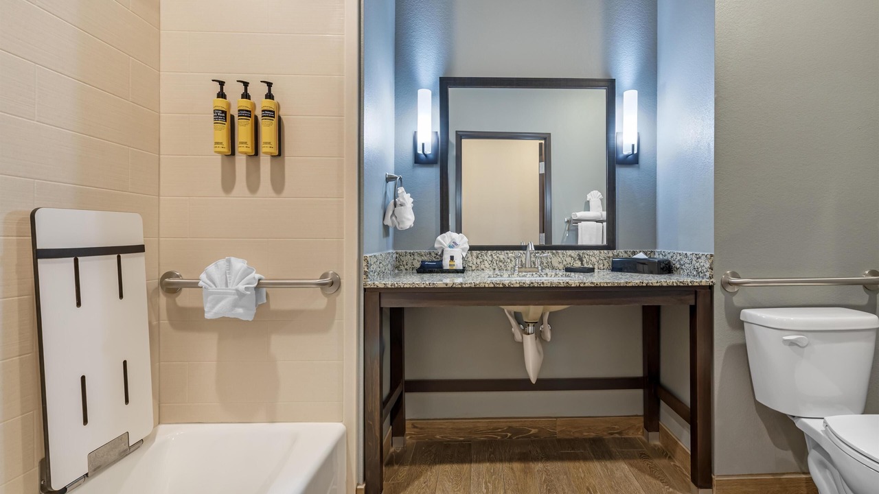 Photo of Bathroom in Fort Morgan