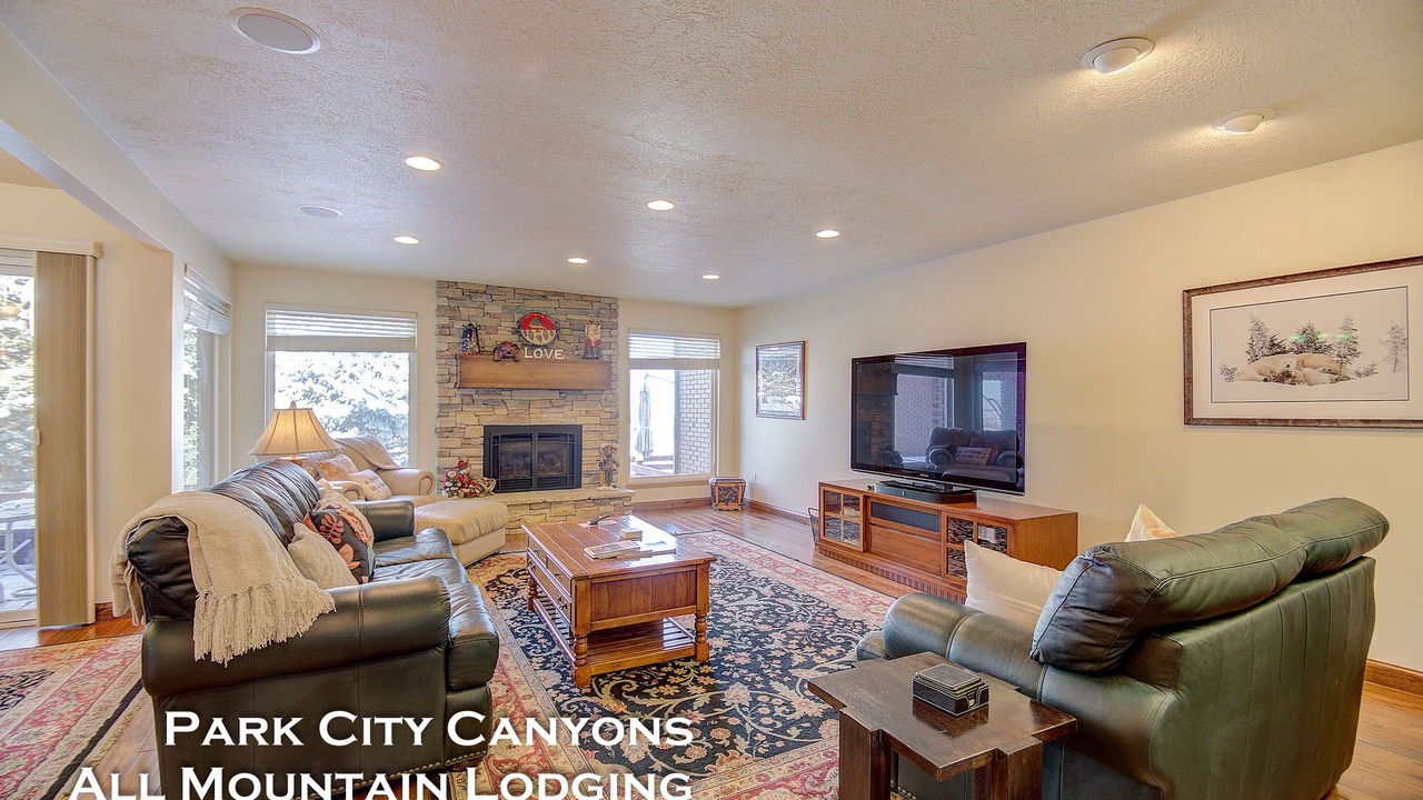 Photo of Livingroom in South Snyderville Basin