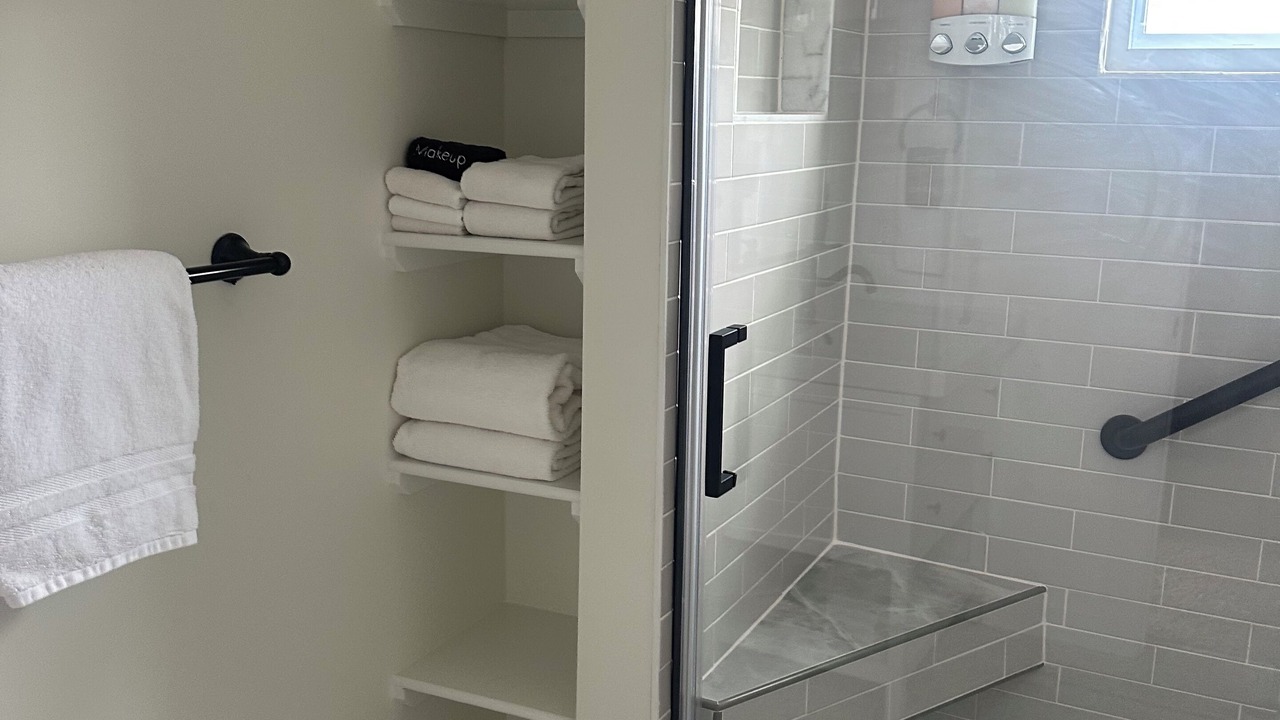 Photo of Bathroom in West Plaza