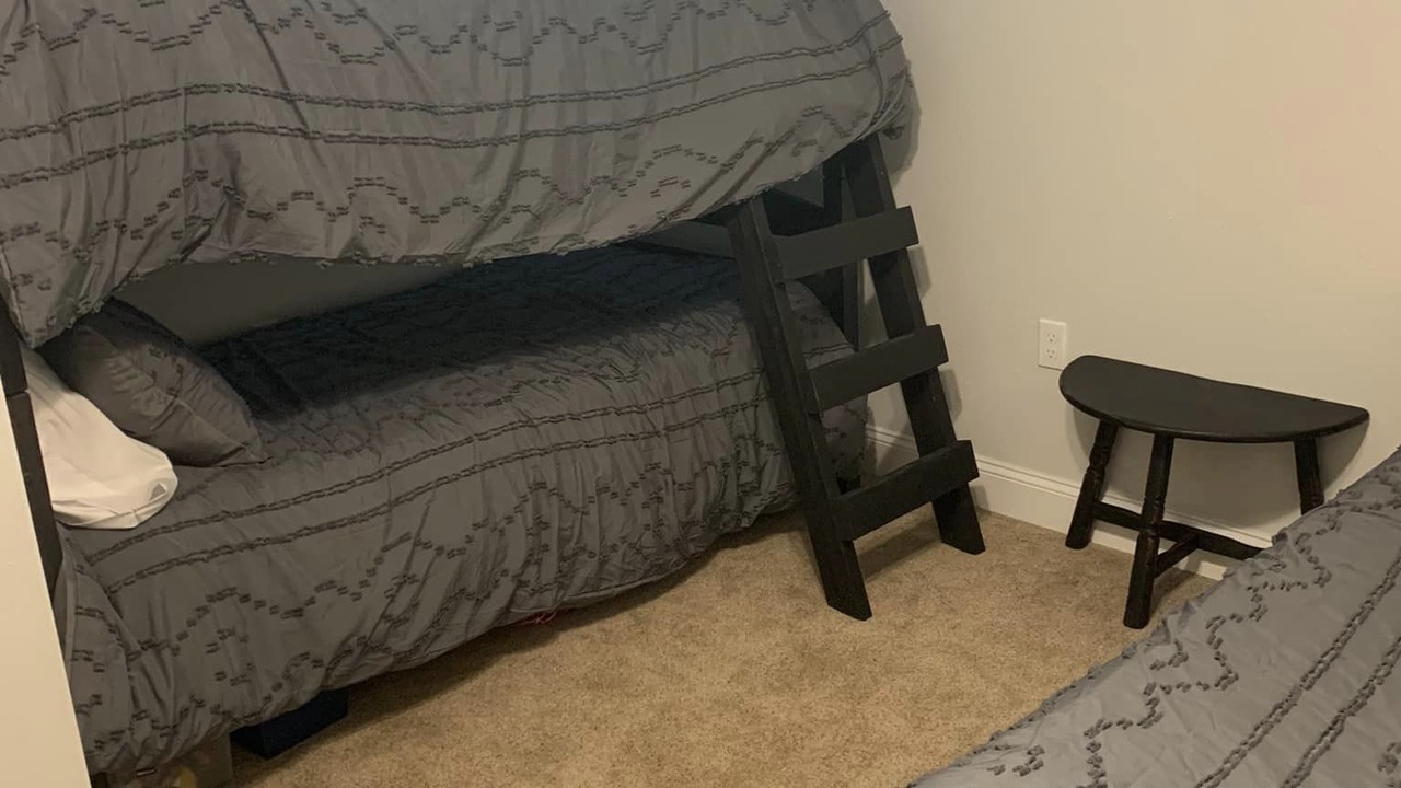 Photo of Bedroom in Walker