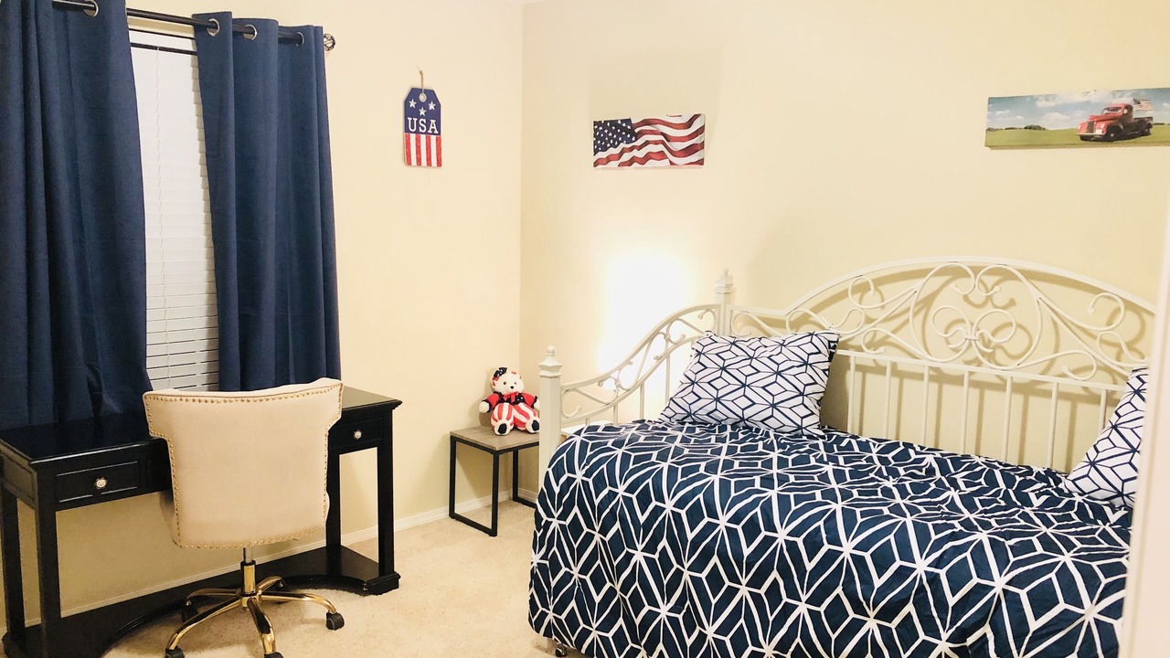 Photo of Bedroom in Tulsa County