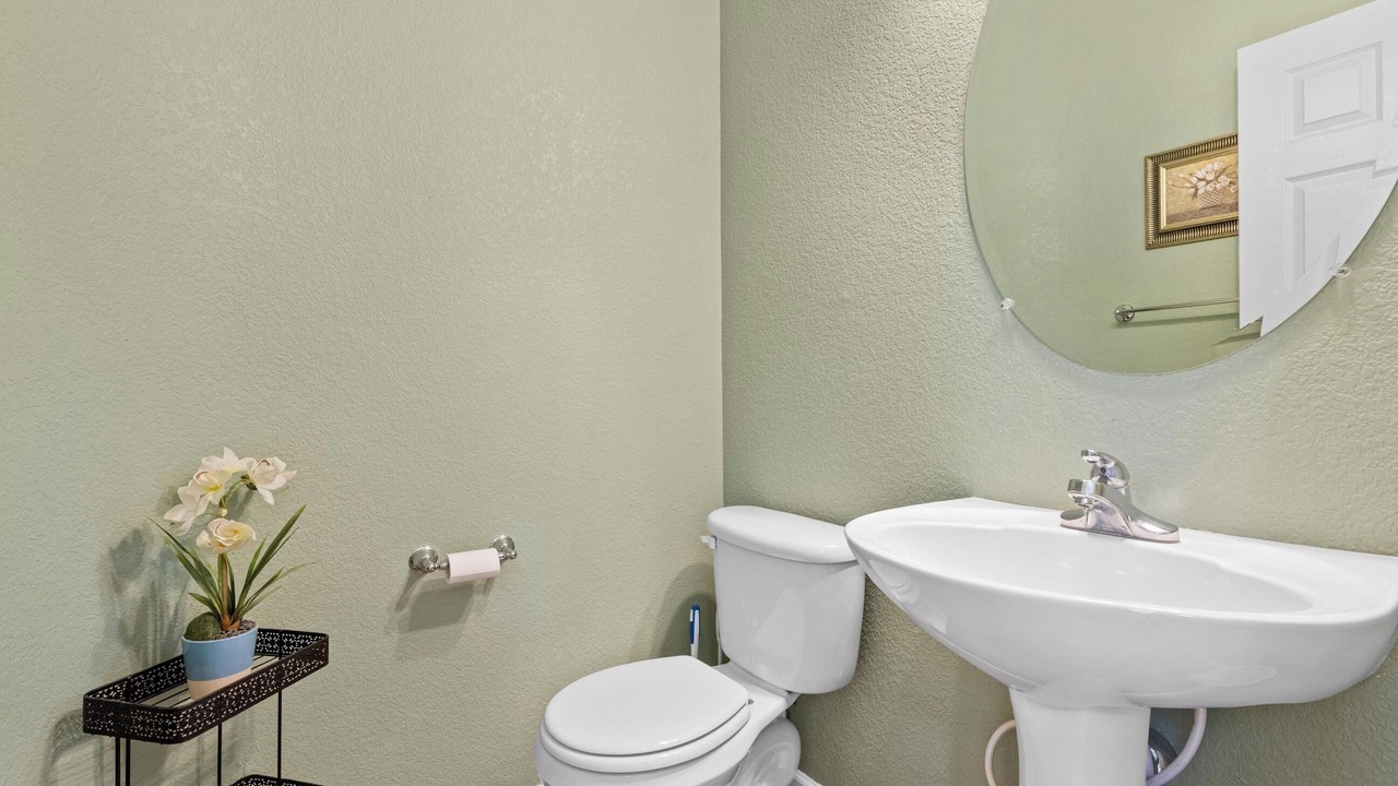 Photo of Bathroom in Commerce City