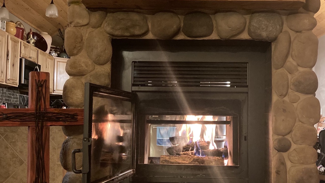 Photo of Livingroom in Angel Fire