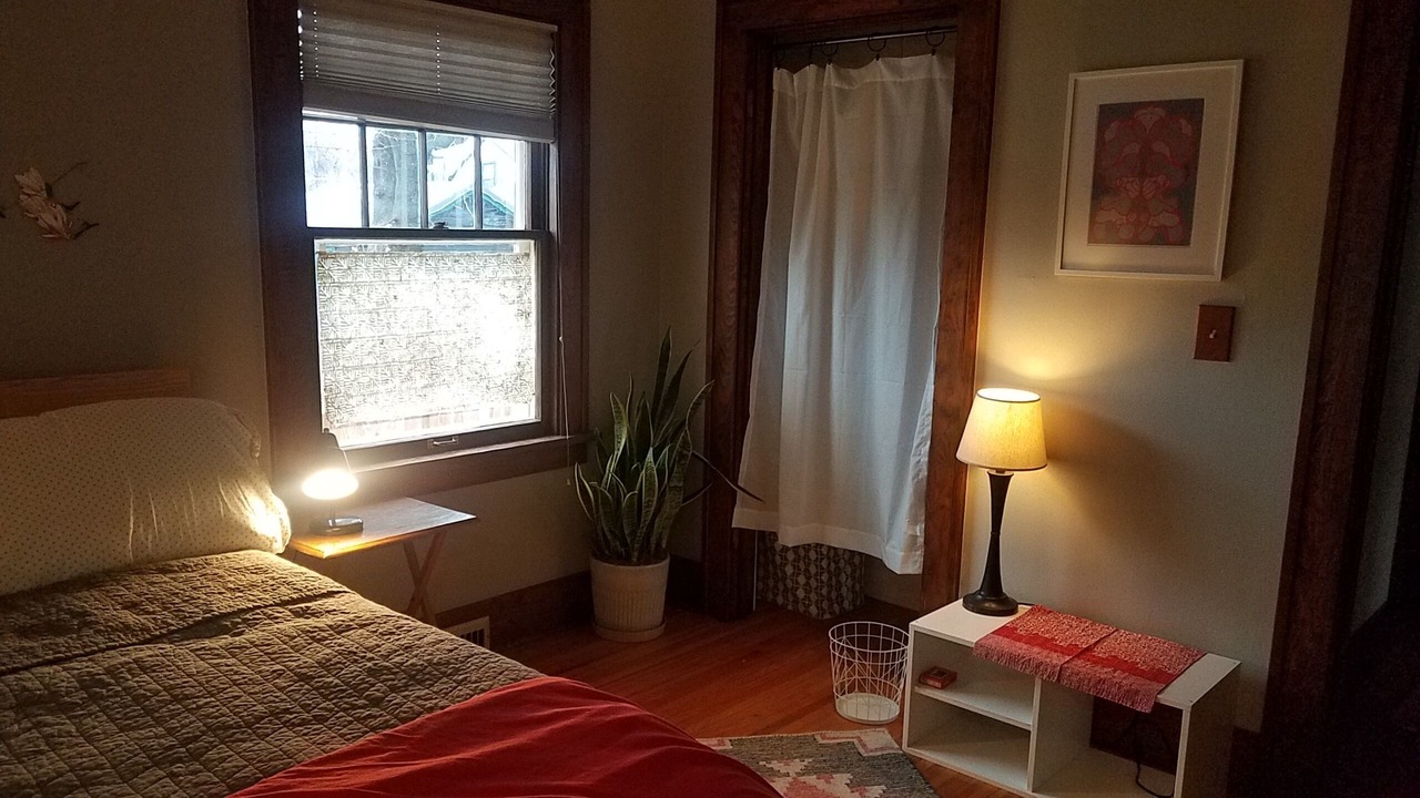 Photo of Bedroom in Twain