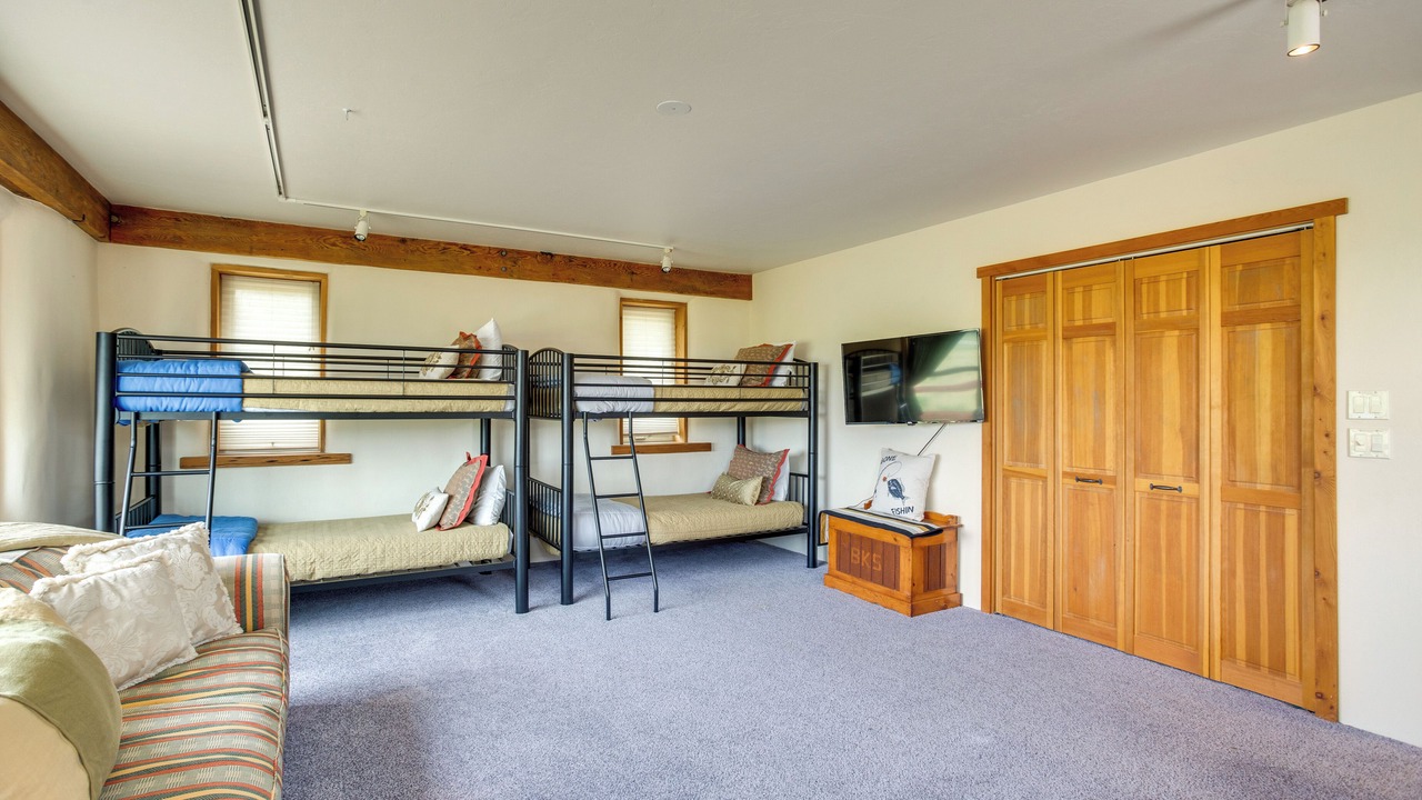 Photo of Bedroom in Vernal