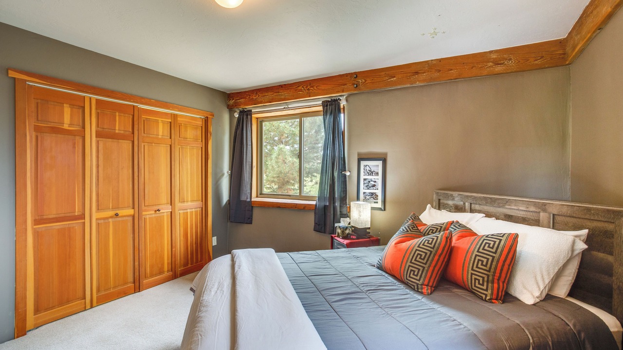 Photo of Bedroom in Vernal