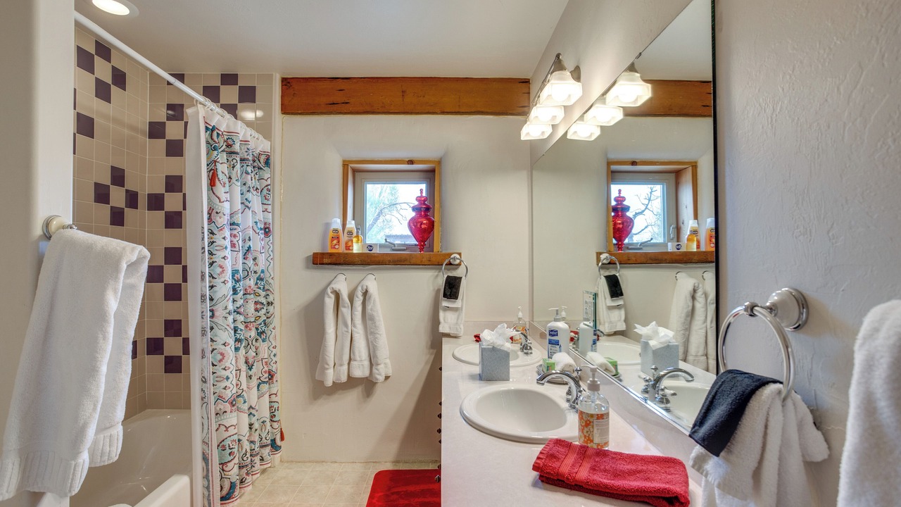 Photo of Bathroom in Vernal
