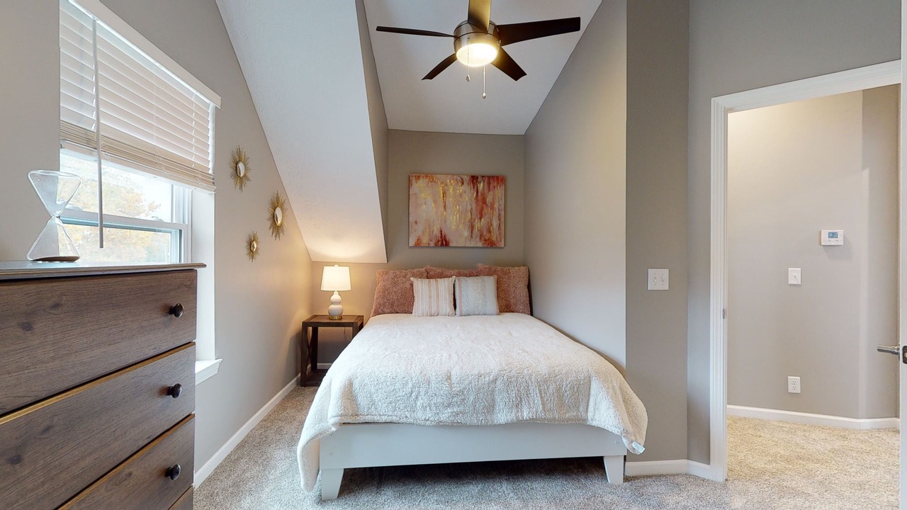 Photo of Bedroom in Morton Meadows