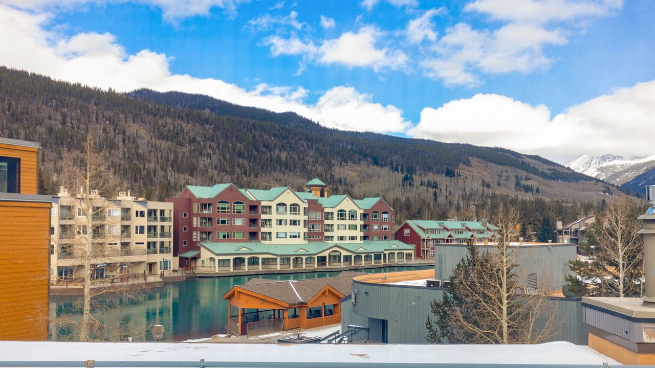 Photo of Outdoor in Lakeside Village