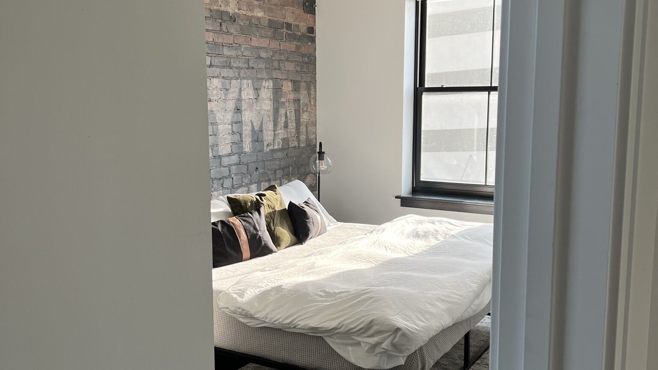 Photo of Bedroom in Downtown Lincoln