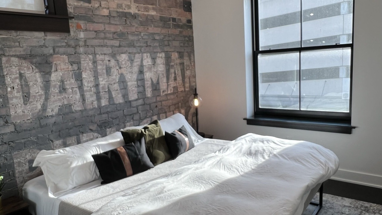 Photo of Bedroom in Downtown Lincoln
