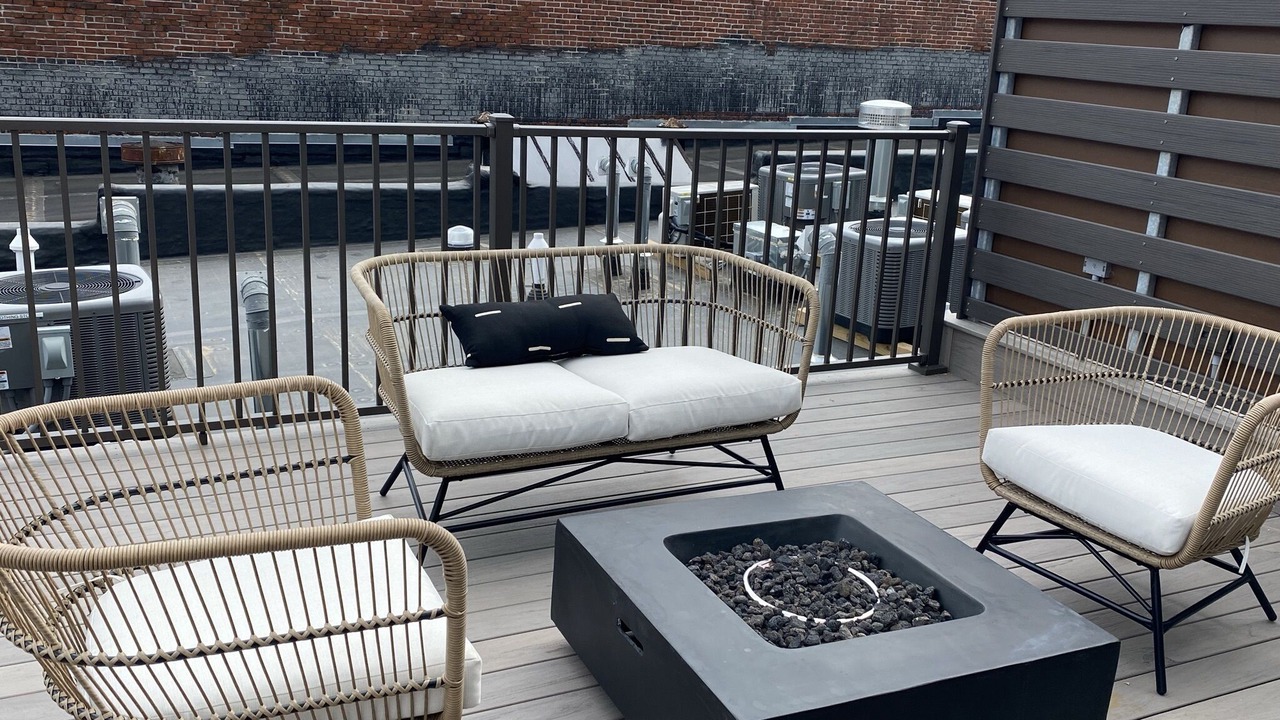 Photo of Patio Balcony in Downtown Lincoln