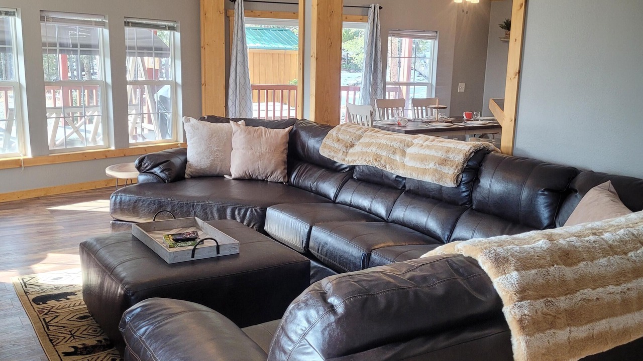 Photo of Livingroom in Valley of the Sun