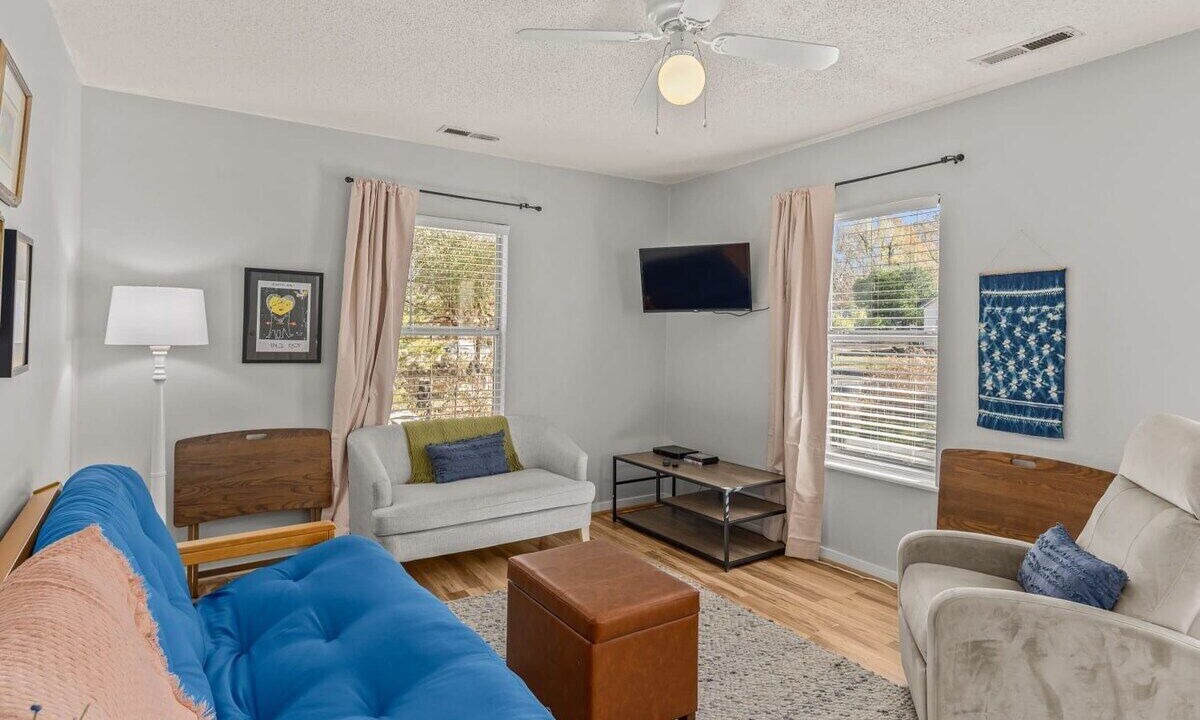 Photo of Livingroom in Fayetteville