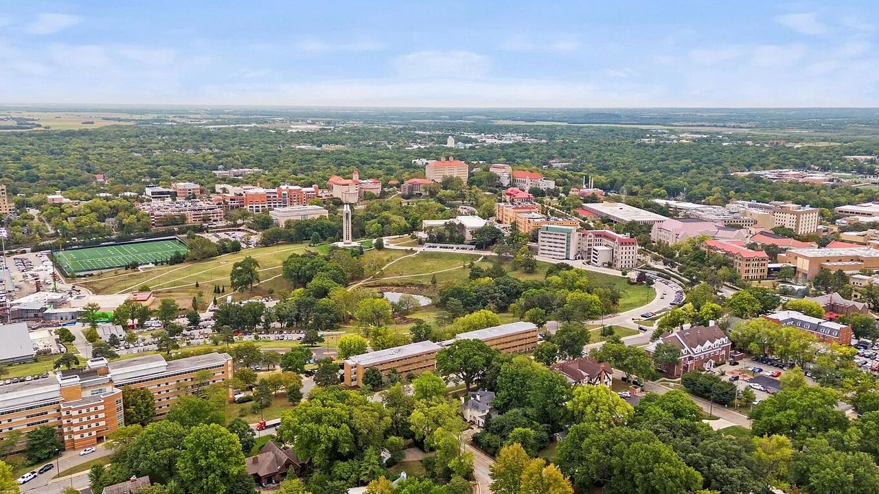 Photo of Outdoor in East Lawrence
