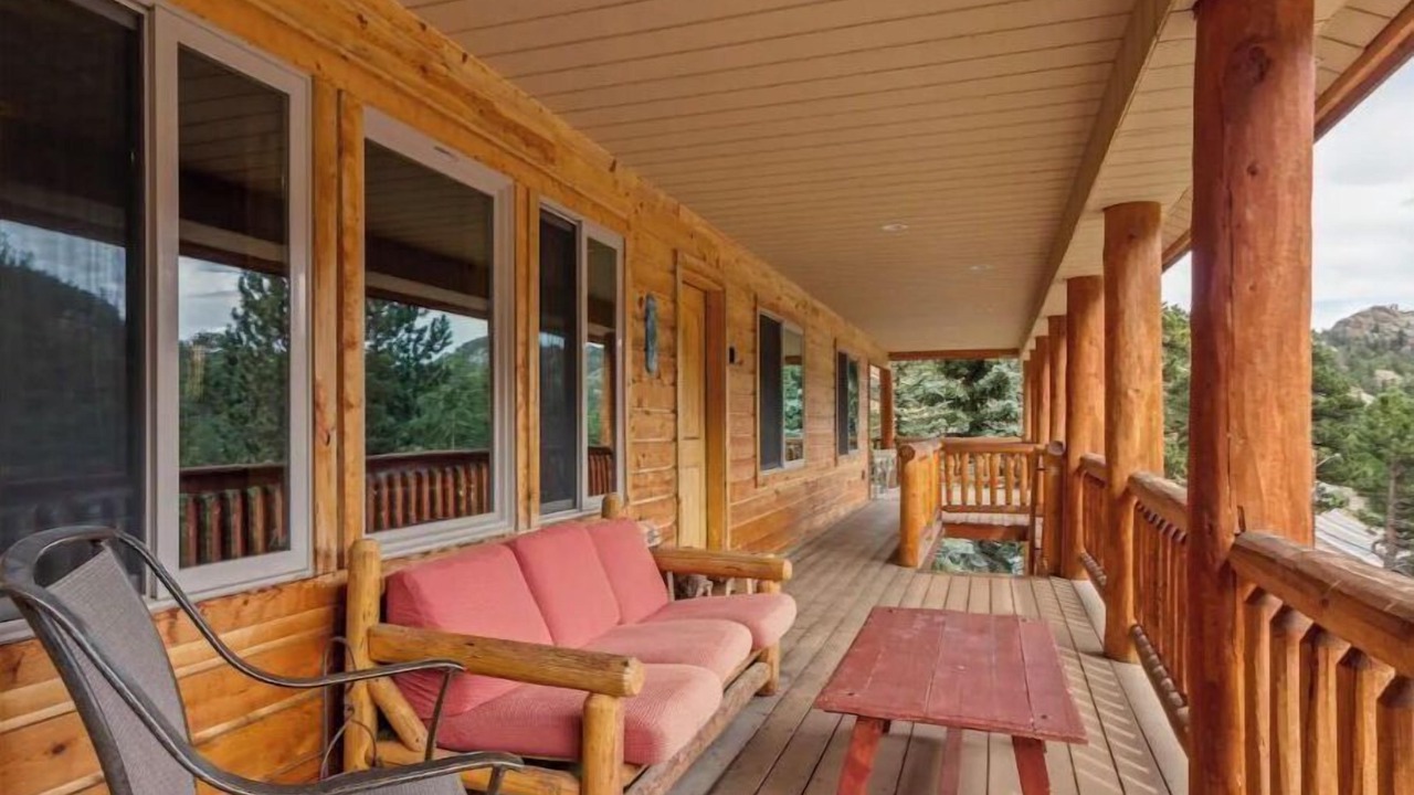 Photo of Patio Balcony in Estes Park