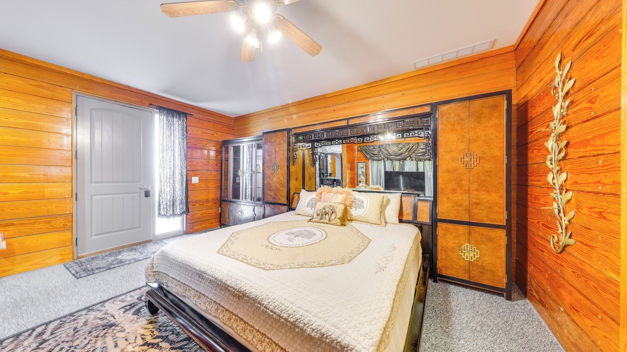 Photo of Bedroom in Waldron