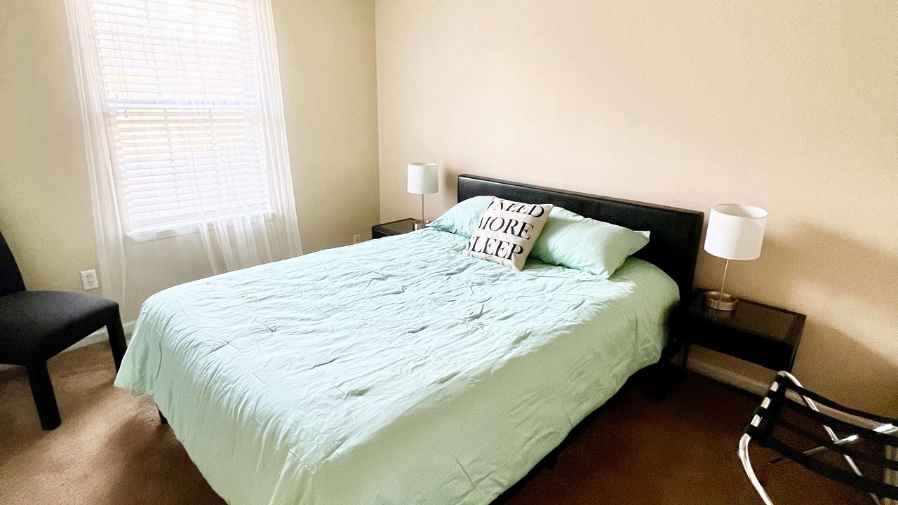 Photo of Bedroom in Lawrence