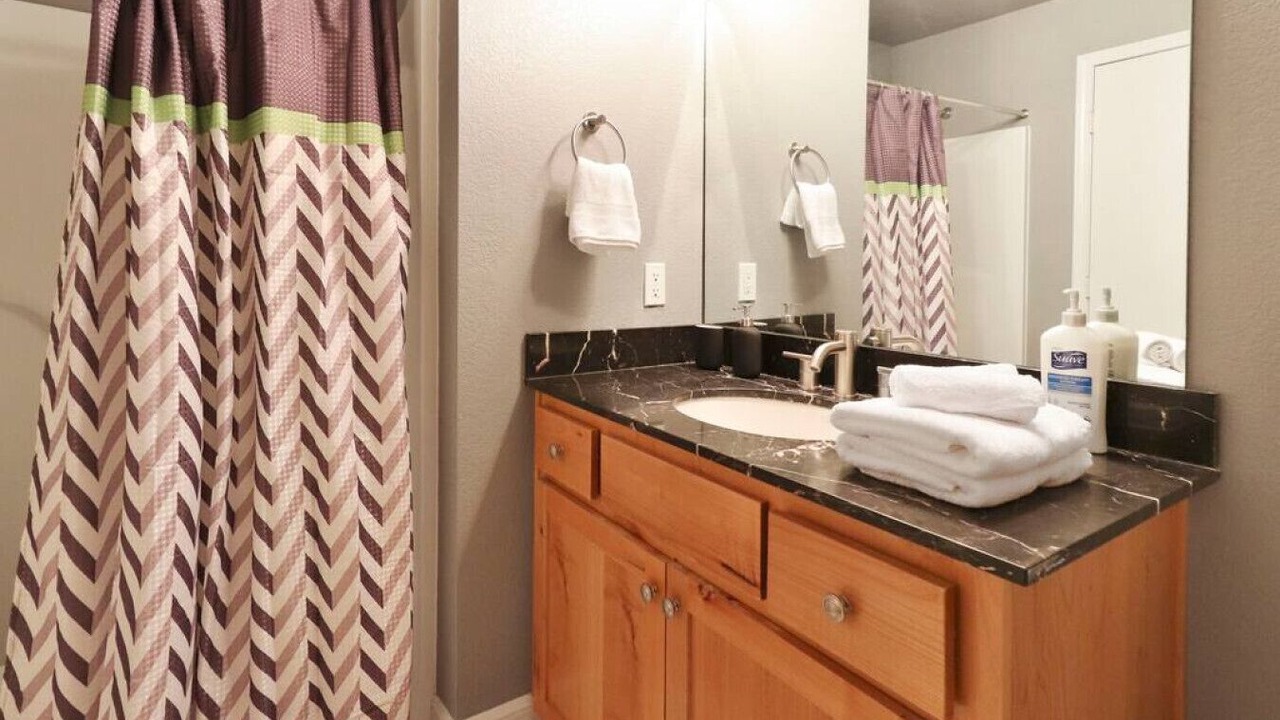 Photo of Bathroom in River Market