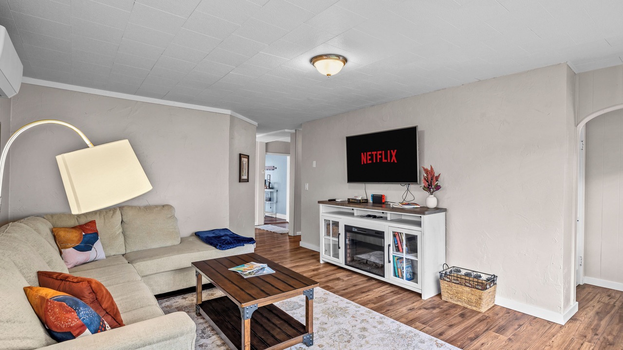 Photo of Livingroom in Montrose