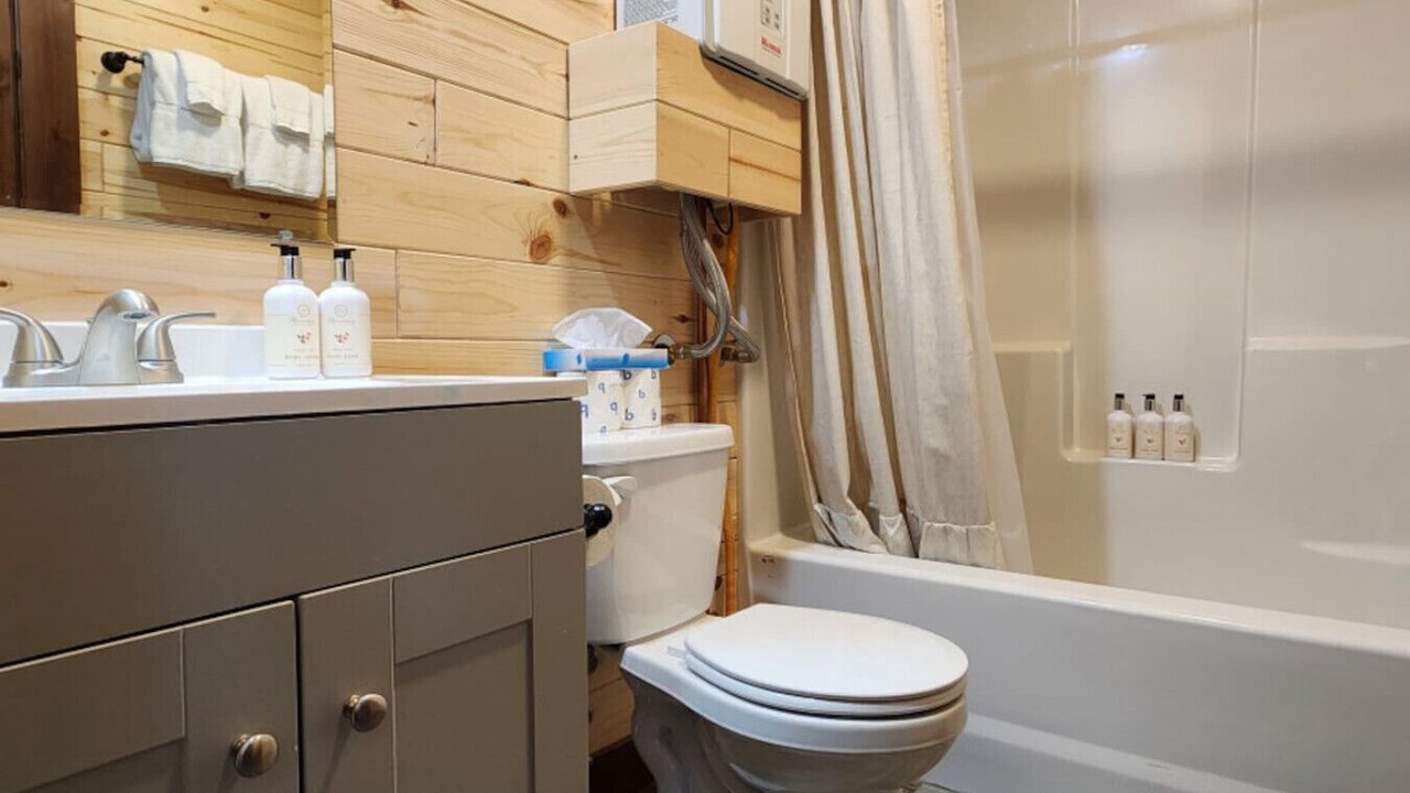 Photo of Bathroom in Victor