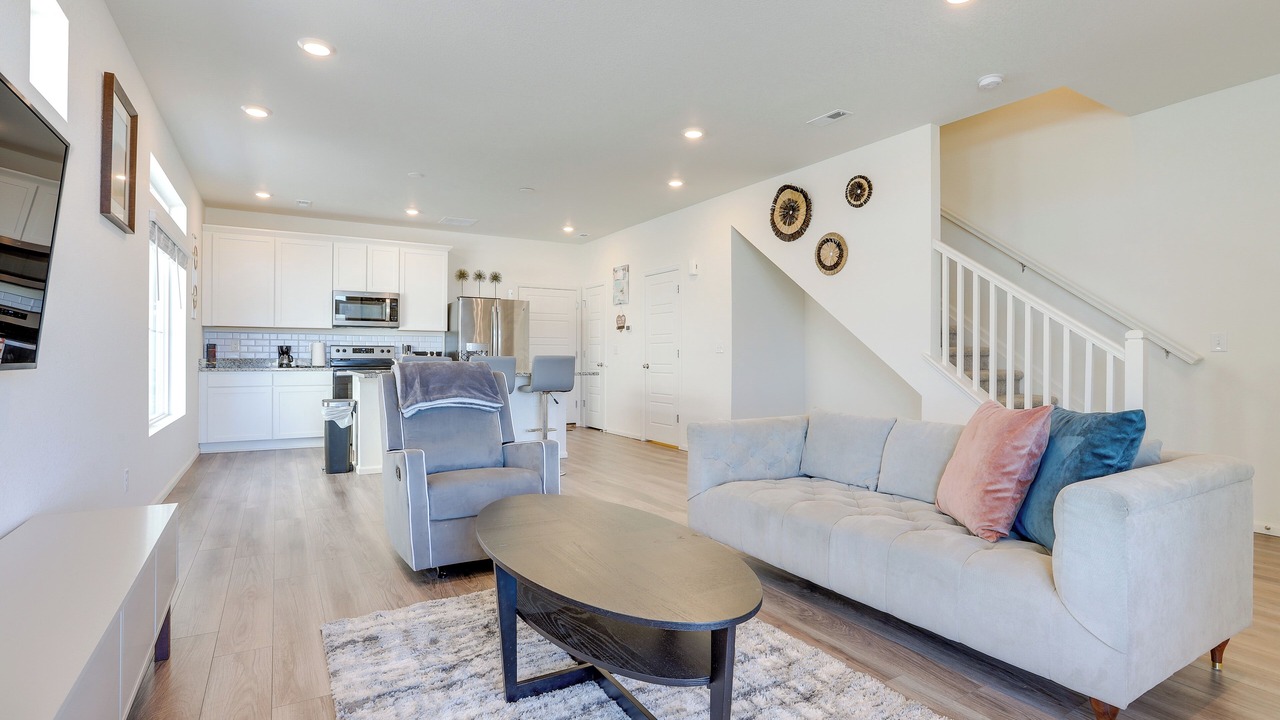 Photo of Livingroom in Commerce City