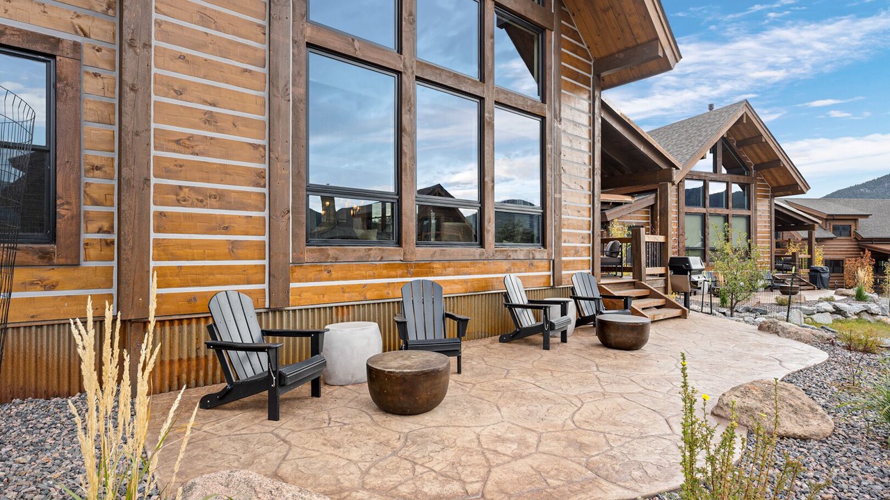 Photo of Patio Balcony in Estes Park