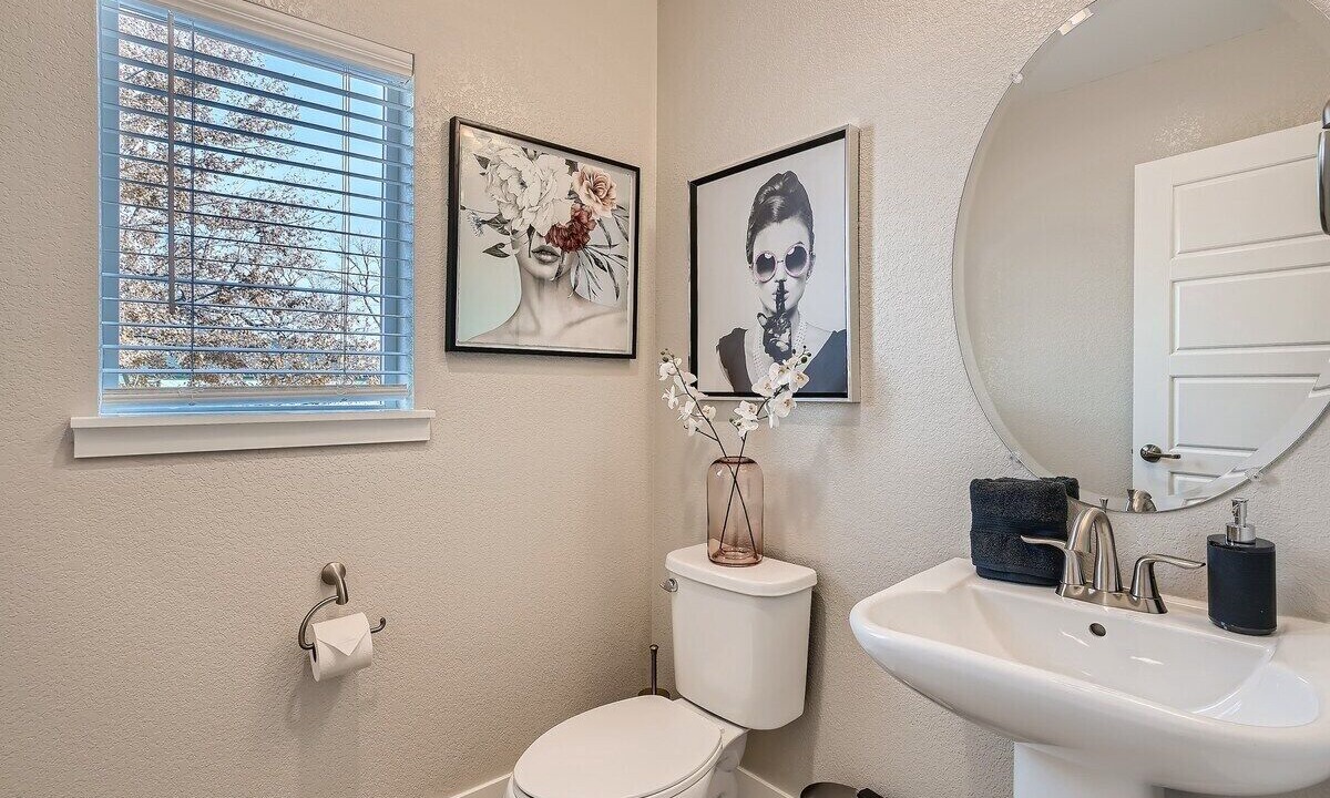 Photo of Bathroom in Bel Aire