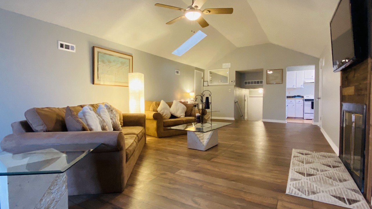 Photo of Livingroom in Grain Valley