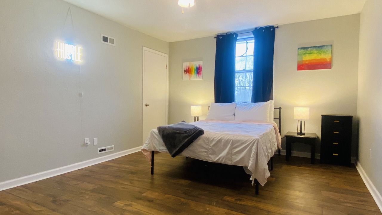 Photo of Bedroom in Grain Valley