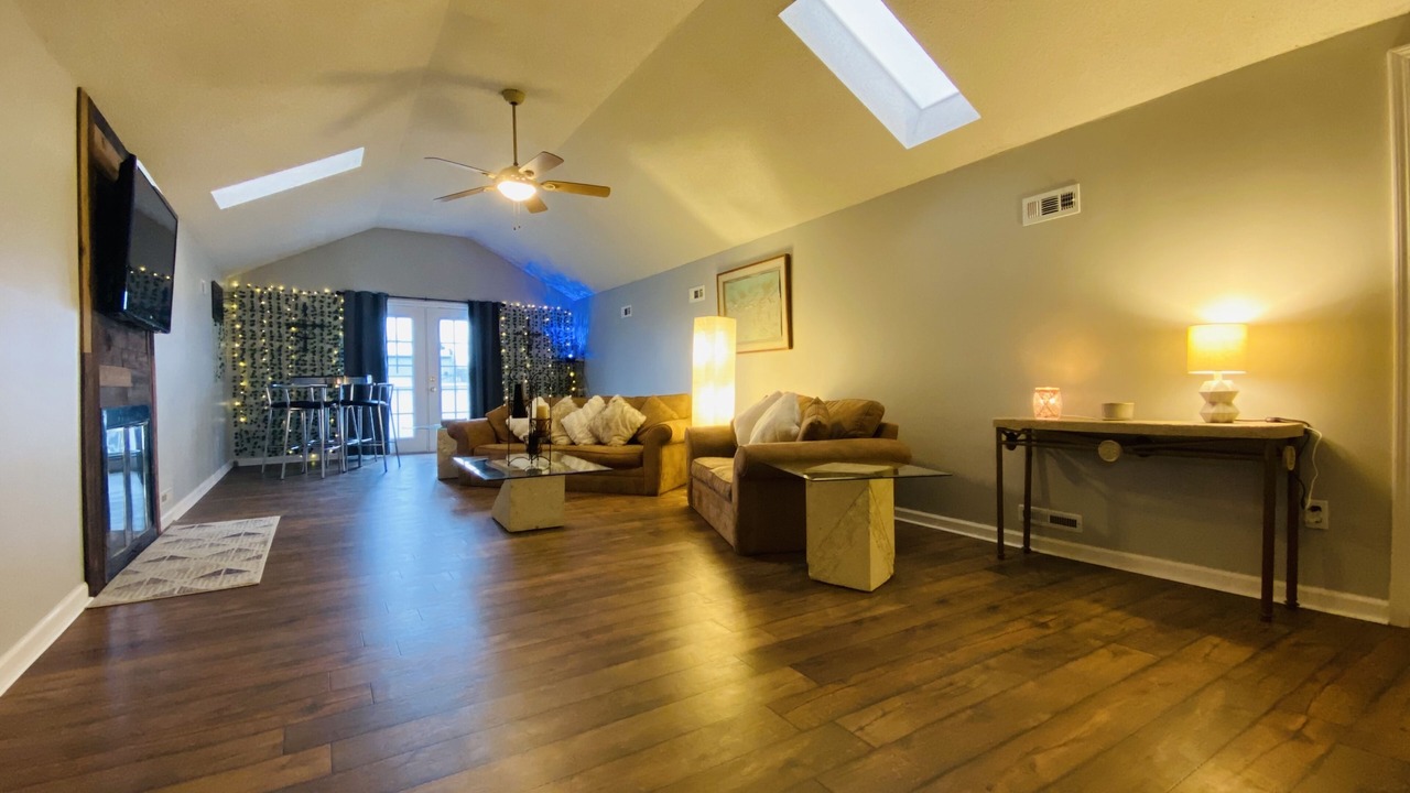 Photo of Livingroom in Grain Valley