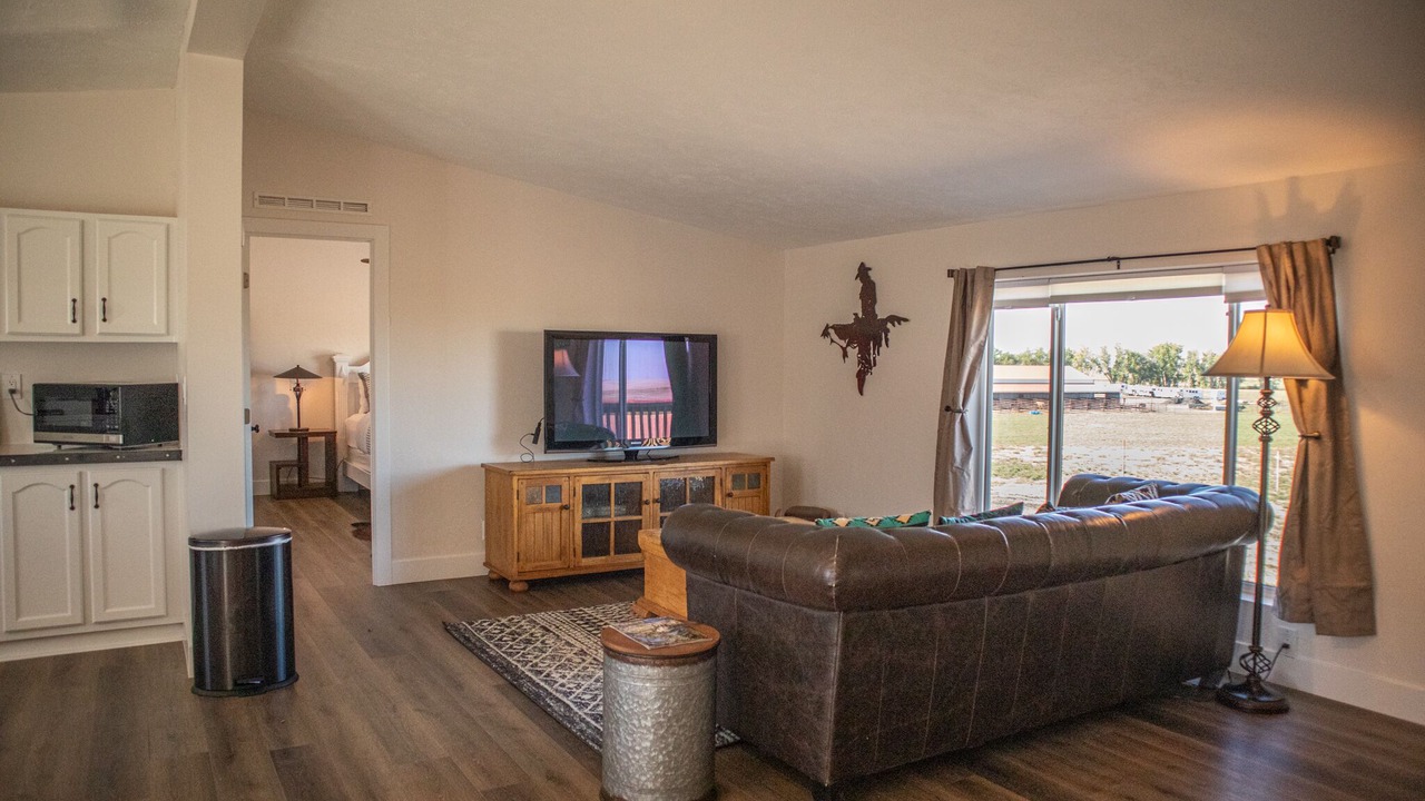 Photo of Livingroom in Hudson