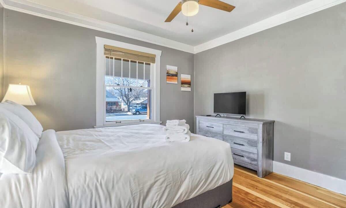 Photo of Bedroom in Old North End