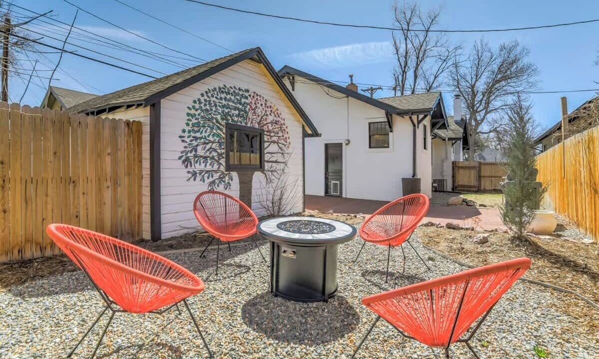 Photo of Outdoor in Old North End