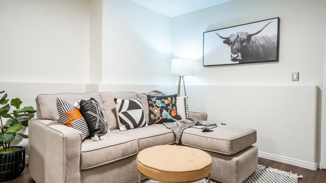 Photo of Livingroom in Suncrest
