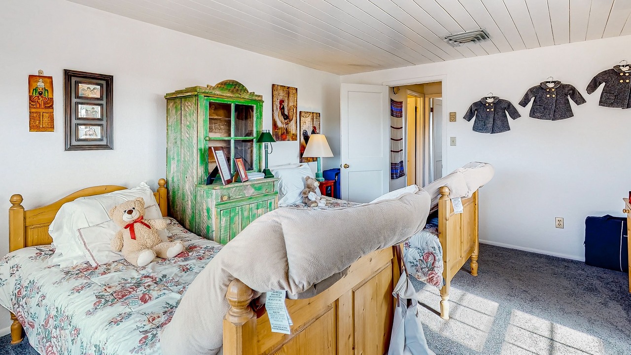 Photo of Bedroom in Marvel