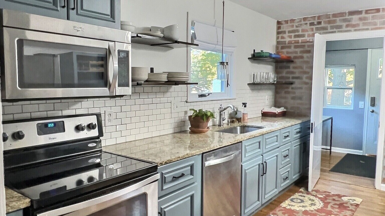 Photo of Kitchen in Prairie Village