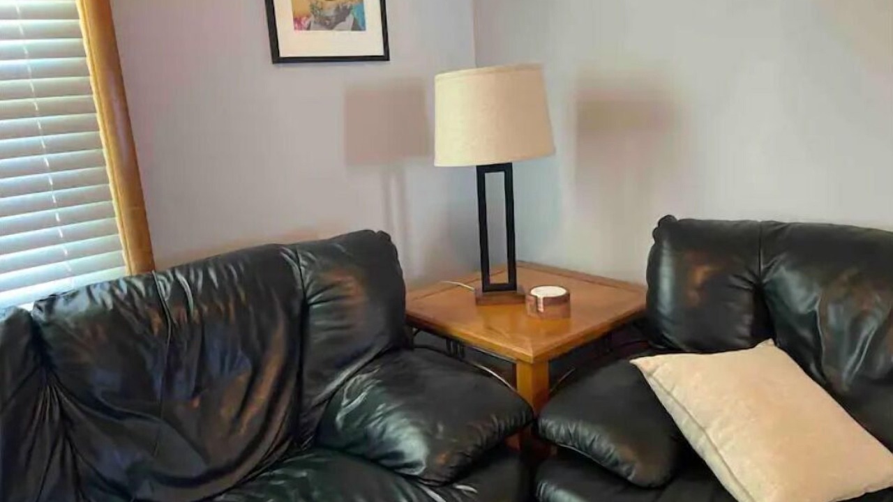 Photo of Livingroom in Bethany