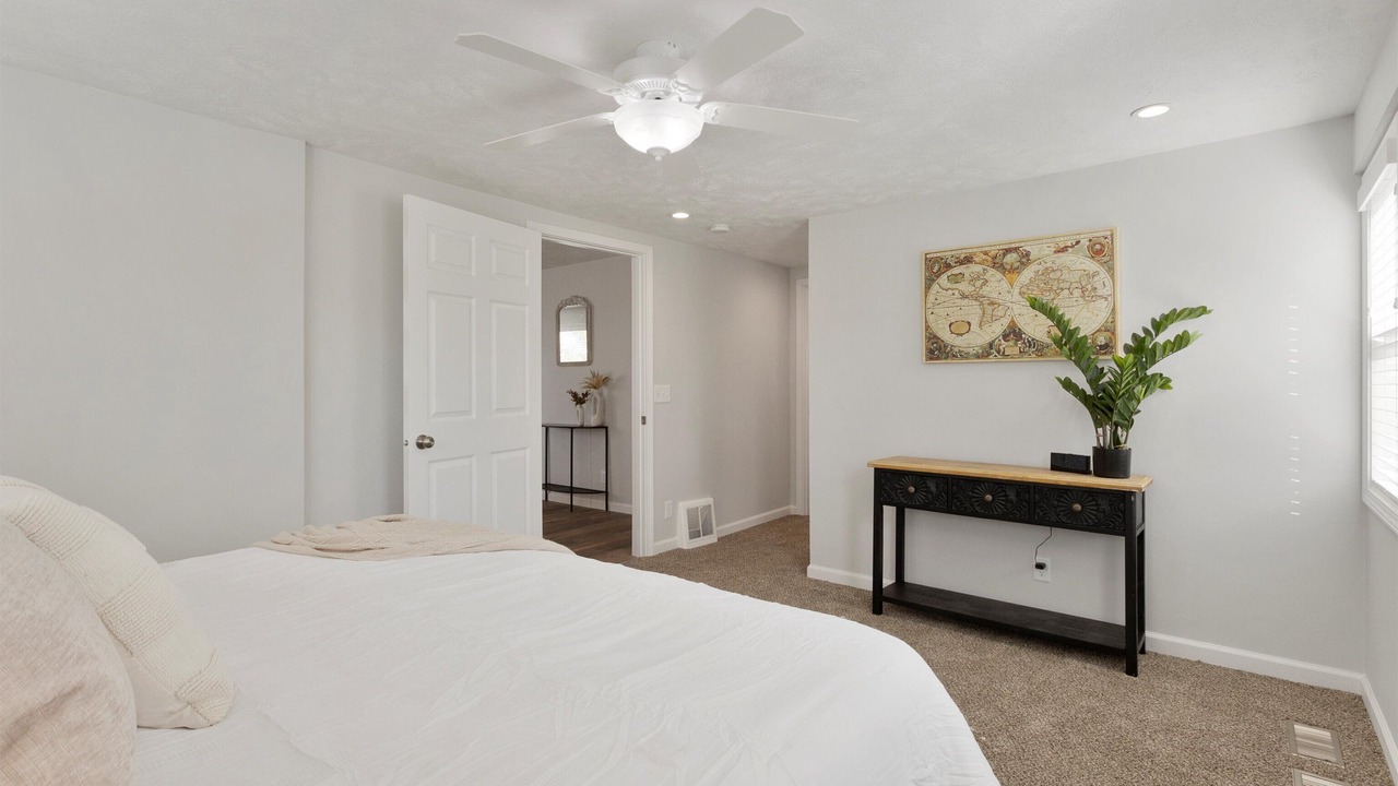 Photo of Bedroom in South Central Omaha