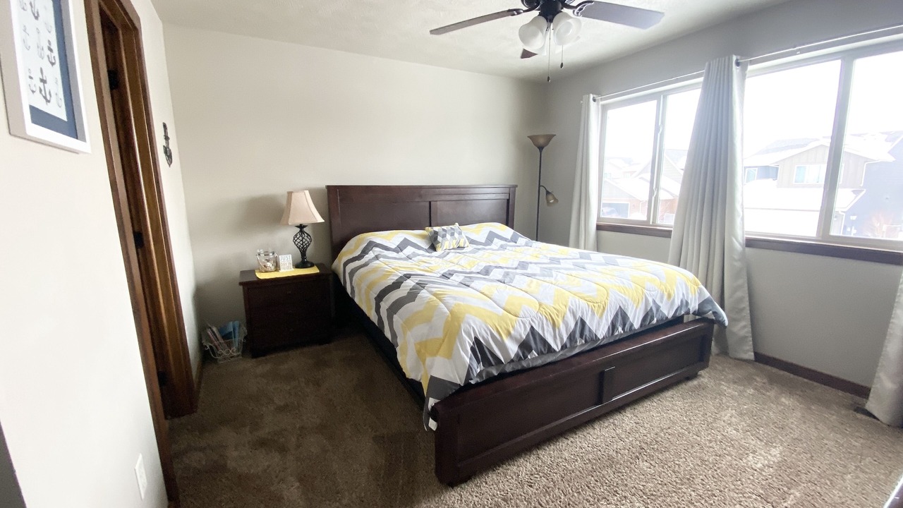 Photo of Bedroom in Arnolds Park