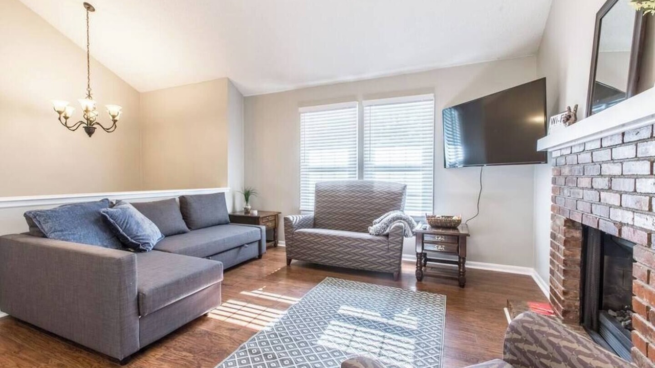 Photo of Bedroom in Parkville