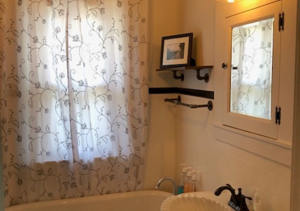 Photo of Bathroom in Southeast Omaha