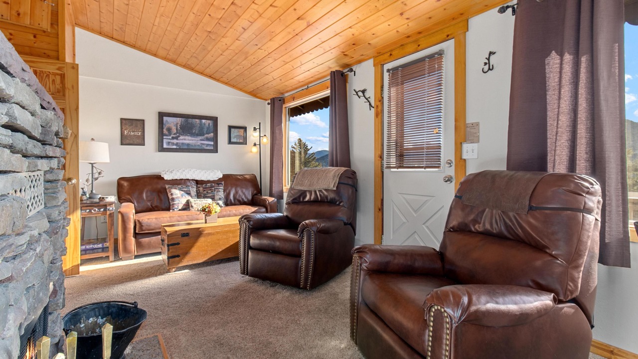 Photo of Bedroom in Estes Park